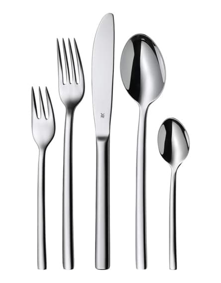 Besteckset mit Gabel, Messer, Suppenlöffel, Dessertgabel und Teelöffel in glänzendem Silber nebeneinander angeordnet